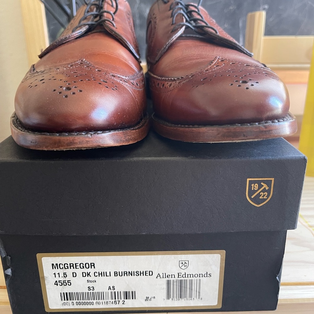 Allen Edmond , Mcgregor beautiful good condition. - 11.5 D, Dark brown